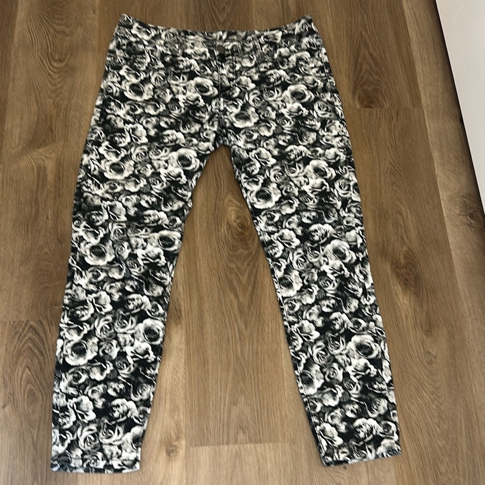 Graphic Statement Jeans Slim Cropped Streetwear Glam Edgy Seven 7 Trendy - Picture 5 of 15